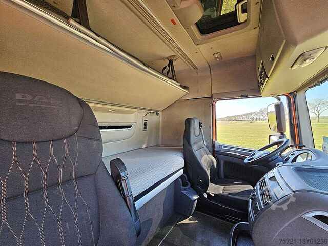 Standaard trekker DAF XF 450 SPACECAB 2X TANK