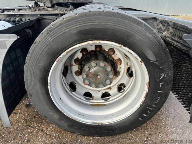 Objemový tahač MERCEDES-BENZ Actros 1845 Euro6 4x2 Voll-Luft