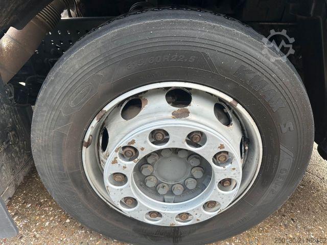 Objemový tahač MERCEDES-BENZ Actros 1845 Euro6 4x2 Voll-Luft