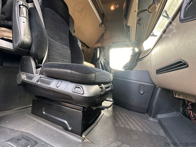 Objemový tahač MERCEDES-BENZ Actros 1845 Euro6 4x2 Voll-Luft