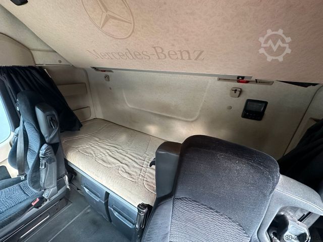 Objemový tahač MERCEDES-BENZ Actros 1845 Euro6 4x2 Voll-Luft