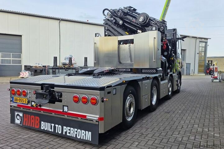 Alle terrein kraan Volvo FH540 8X2 WITH HIAB 140TM CRANE Dutch Registration
