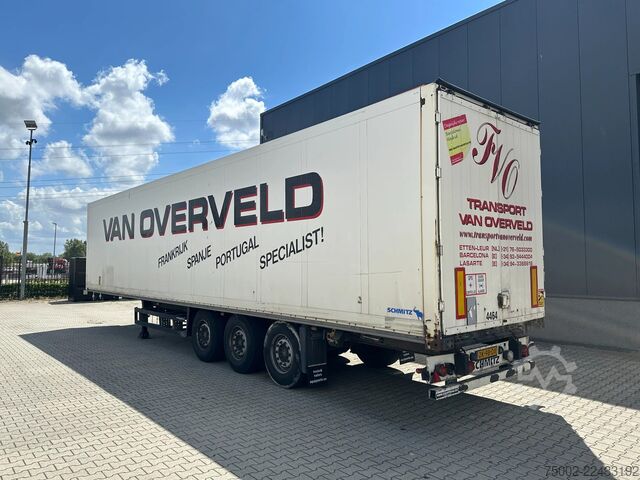 Suitcase Schmitz Cargobull SKO 24 SKO24 / SAF DISC / 2x LIFTAXLE / GALVANI...