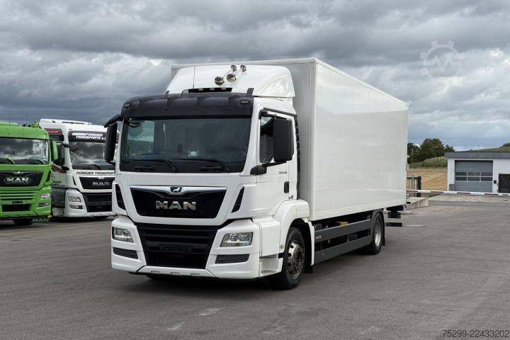 Box truck MAN TGS 18.400 4x2 Koffer / HB / Swiss-Vehicle