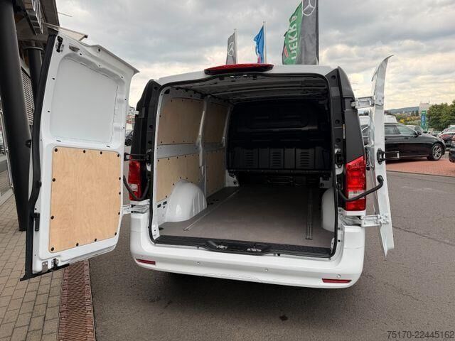 Stationvogn med højt tag Mercedes-Benz Vito 116 CDI 9G Extral Klima Kamera SHZ