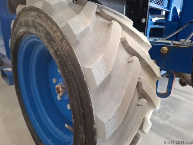 Ascensore a forbice SkyJack SJ6832 RTE