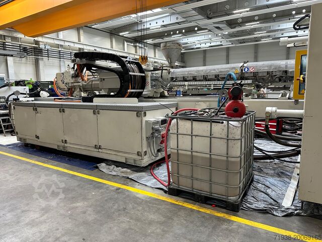 Spritzgießmaschine KraussMaffei KM 950-17200 MX