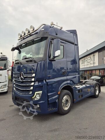 Standardni traktor Mercedes-Benz Actros 1851 with Retarder