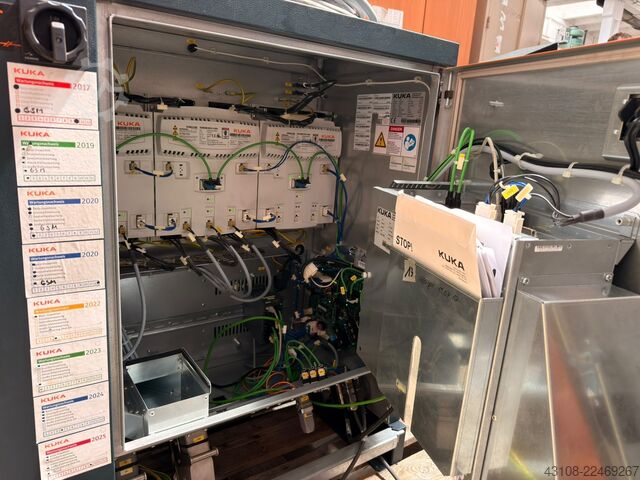 Industriële robot KUKA KR 210 R2700 extra