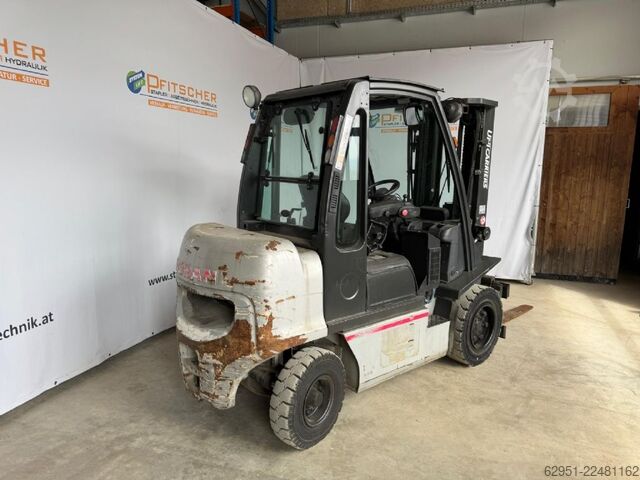 Dieselstapler UniCarriers YG1D2A32Q