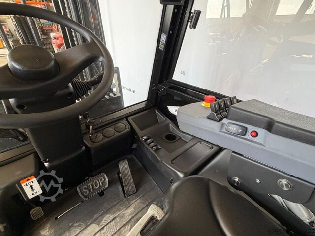 Elektrisk 4 -hjulet gaffeltruck EP CPD50L 1 HD