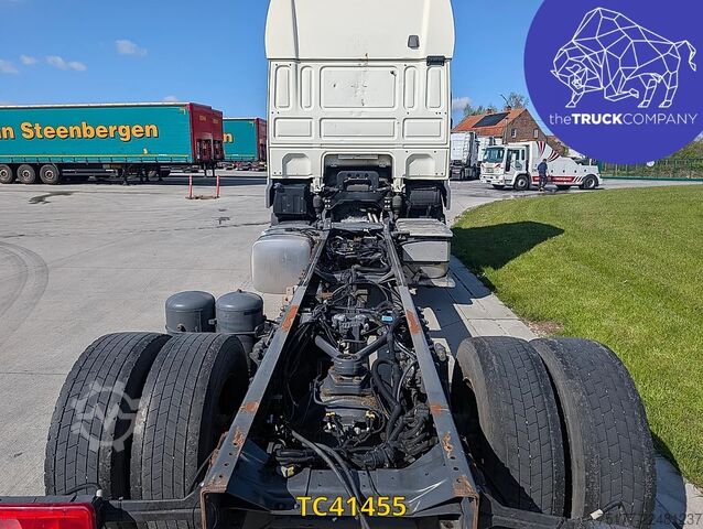 Šasija sa taksijem DAF XF 440