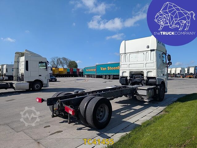 Šasija sa taksijem DAF XF 440