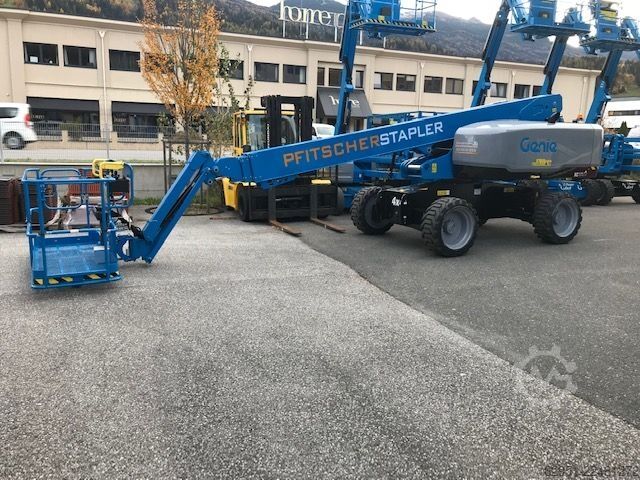 Teleszkópos munkaállvány Genie S 65 XC