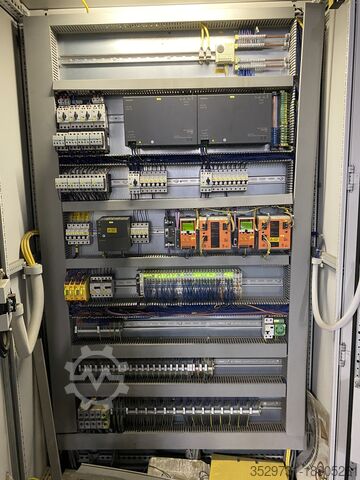 Behälterfördertechnik mit PickByLight Hörmann Logistik, Förster & Krause, KBS 