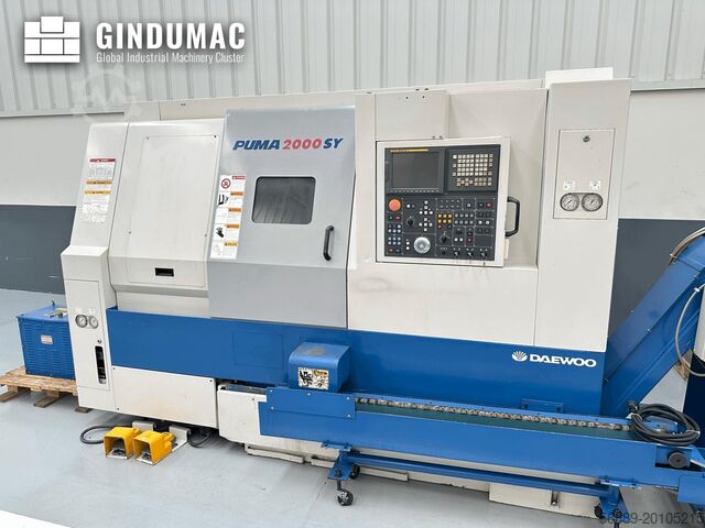 Centro de torneamento e moagem DAEWOO PUMA 2000 SY