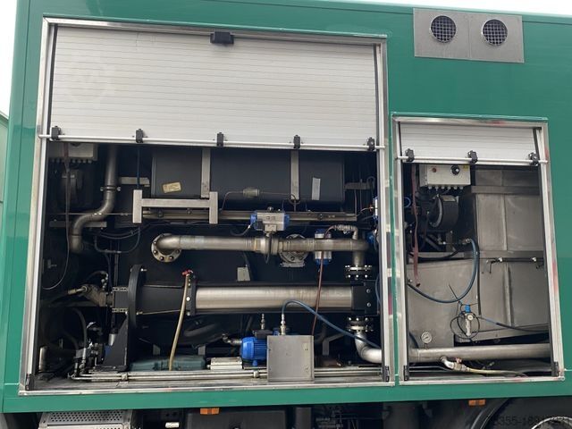 Vuilniswagen MERCEDES-BENZ Econic 2633 PLATZ Mülltonnenwaschanlage