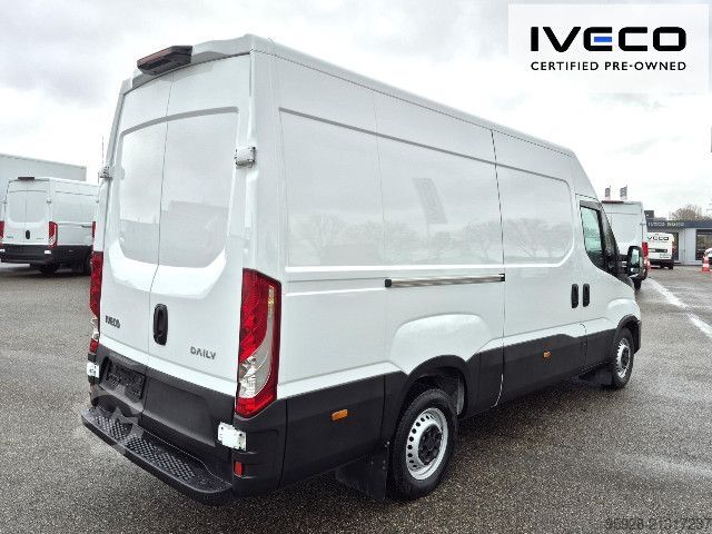Panel van IVECO 35S16 V