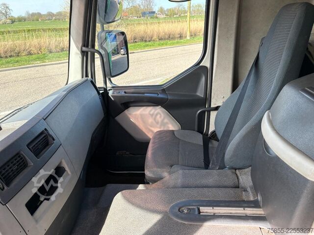 Bâché à rideaux latéraux Volvo FE280 6x2 / Manual / Euro 5 / NL Truck / 700.00...