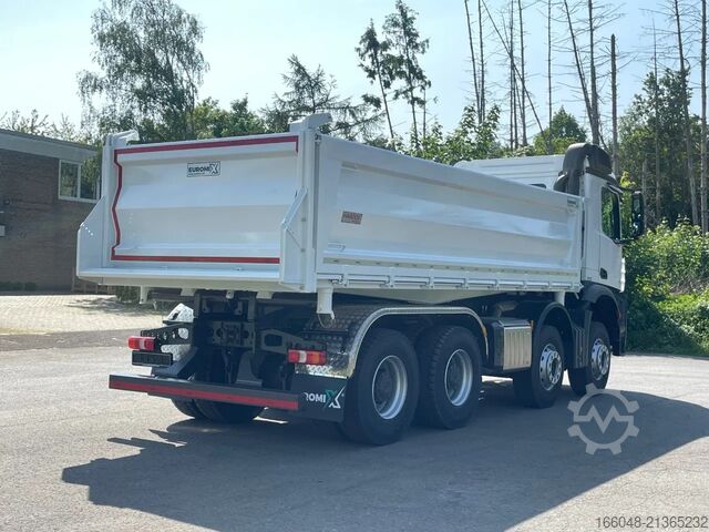 Ανατρεπόμενο φορτηγό Mercedes-Benz Arocs 4145 Mercedes-Benz 4145 8X4 Euromix EMT 3...