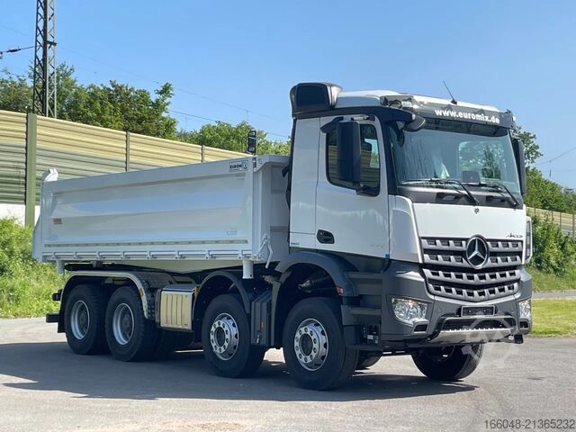 Ανατρεπόμενο φορτηγό Mercedes-Benz Arocs 4145 Mercedes-Benz 4145 8X4 Euromix EMT 3...