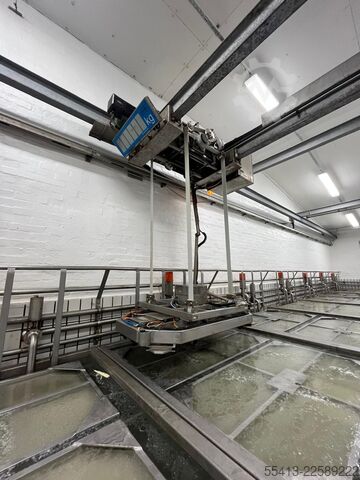Wanny solankowe z rusztami APV Brine Vats