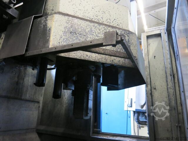 Dikey taret torna tezgahı - tek sütun DÖRRIES VCE 100