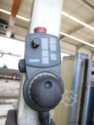 Dikey taret torna tezgahı - tek sütun DÖRRIES VCE 100