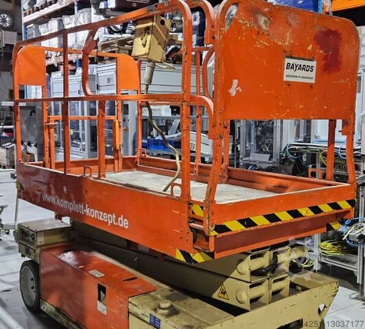 Hefplatform Schaarlift Mec 2047ES