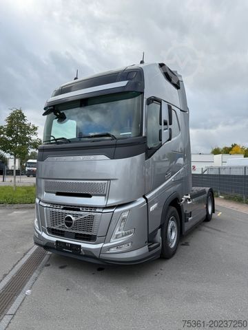 Tracteur routier standard VOLVO FH500 XL RETARDER-PTO- ADR/GGVS