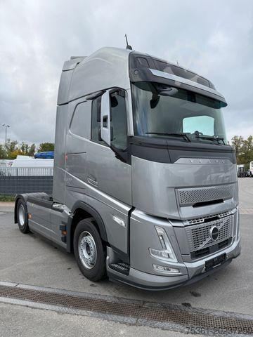 Tracteur routier standard VOLVO FH500 XL RETARDER-PTO- ADR/GGVS