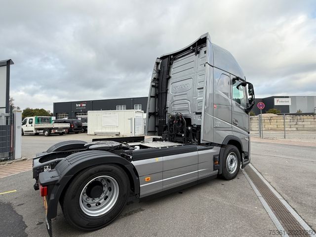 Tracteur routier standard VOLVO FH500 XL RETARDER-PTO- ADR/GGVS