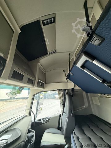 Tracteur routier standard VOLVO FH500 XL RETARDER-PTO- ADR/GGVS