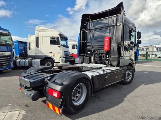 Τυποποιημένος ελκυστήρας DAF XF 480 FT SPACE CAB