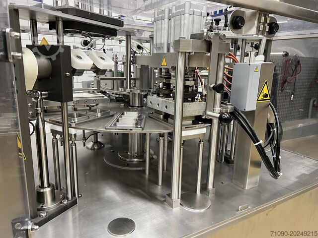 Rotary plnicí stroj Novapac RM 150