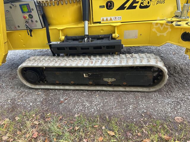 Rupswerkplatform Teupen LEO30Tplus