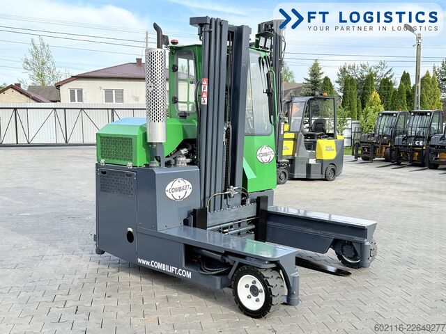 Empilhadeira multidirecional Combilift C3000 DIESEL TRIPLEX 5600 FREE-LIFT