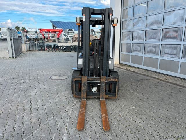 Frontstapler DOOSAN D30NXS / nur 482h! / 12.2023 / SS
