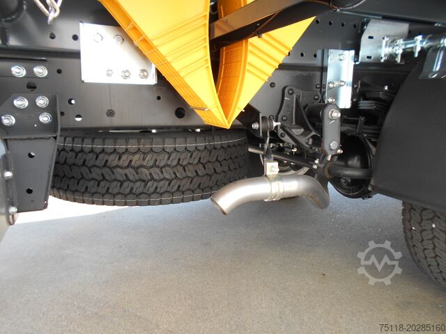 Volquete Isuzu M30 - GRU PALFINGER PK5001 + RIBALTABILE