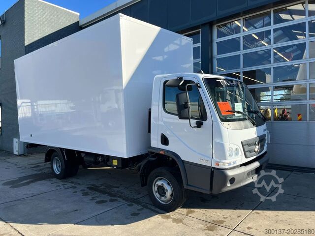 Koffer Mercedes-Benz Accelo 915 4x2 Closed Cargo Truck