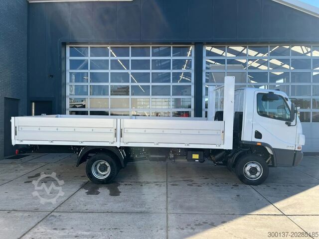 Platform aanhanger Mercedes-Benz Accelo 915 4x2 Flatbed with dropsides