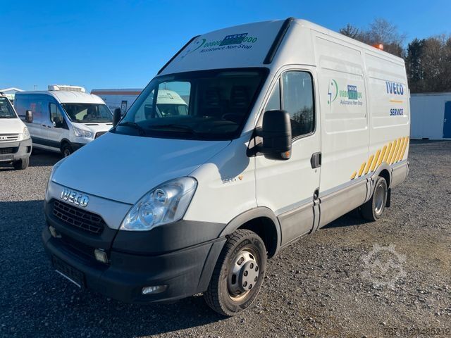 Furgoneta de caja alta IVECO Daily 35C21 3,0 Hoch/Mittel,153Tkm,Klimaanlage