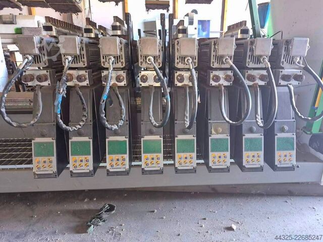 Genommatande borrmaskin BIESSE TECHNO FDT
