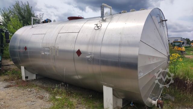 ▷ Tankanlagen Wozniack 30.000 Liter Lagertank Wassertank buy used at  Werktuigen
