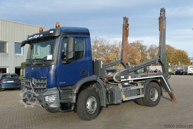 Kippers vrachtauto MERCEDES-BENZ 1832 K Arocs 4x2, Hiab SLT 140, teleskop., Klima