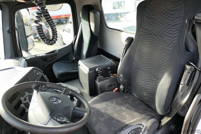 Kippers vrachtauto MERCEDES-BENZ 1832 K Arocs 4x2, Hiab SLT 140, teleskop., Klima