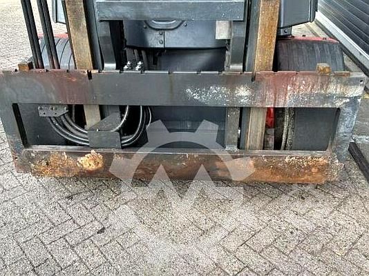 Carrello elevatore Linde H 80 D (396)