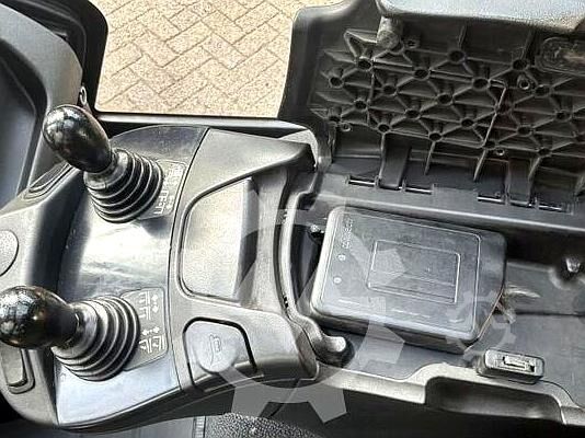 Carrello elevatore Linde H 80 D (396)