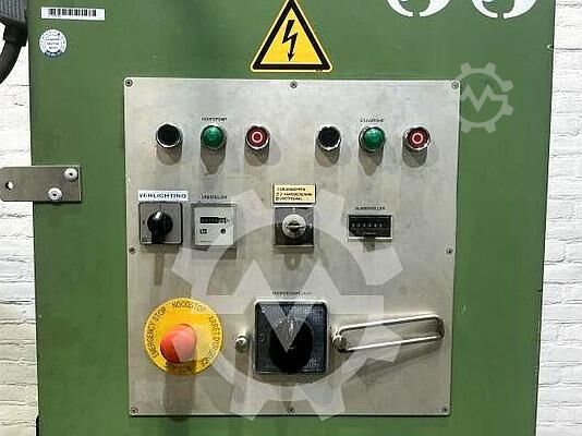 Hydraulické lisy Vremac 100 t, 2000 mm Vremac 100t, 2000mm