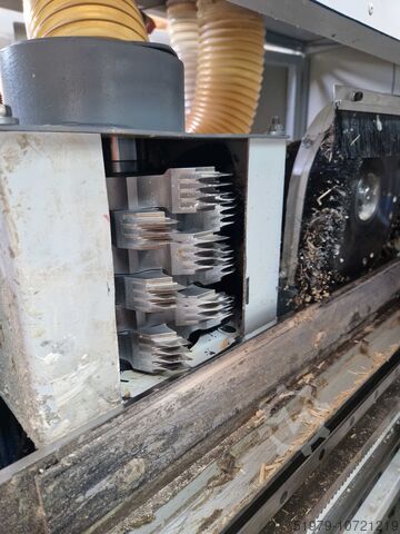 Półautomatyczna linia do łączenia palców Lesspoj Linija za dolzinsko spajanje